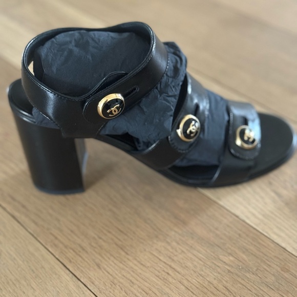 CHANEL Shoes - CHANEL Black Leather Block Heel Sandals with Gold CC Buttons
